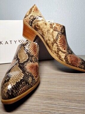 Katy Perry “The Hope” Pearl Snake Pointed - Booties : Size – 10M Like New!